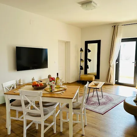 Apartment Zagi *